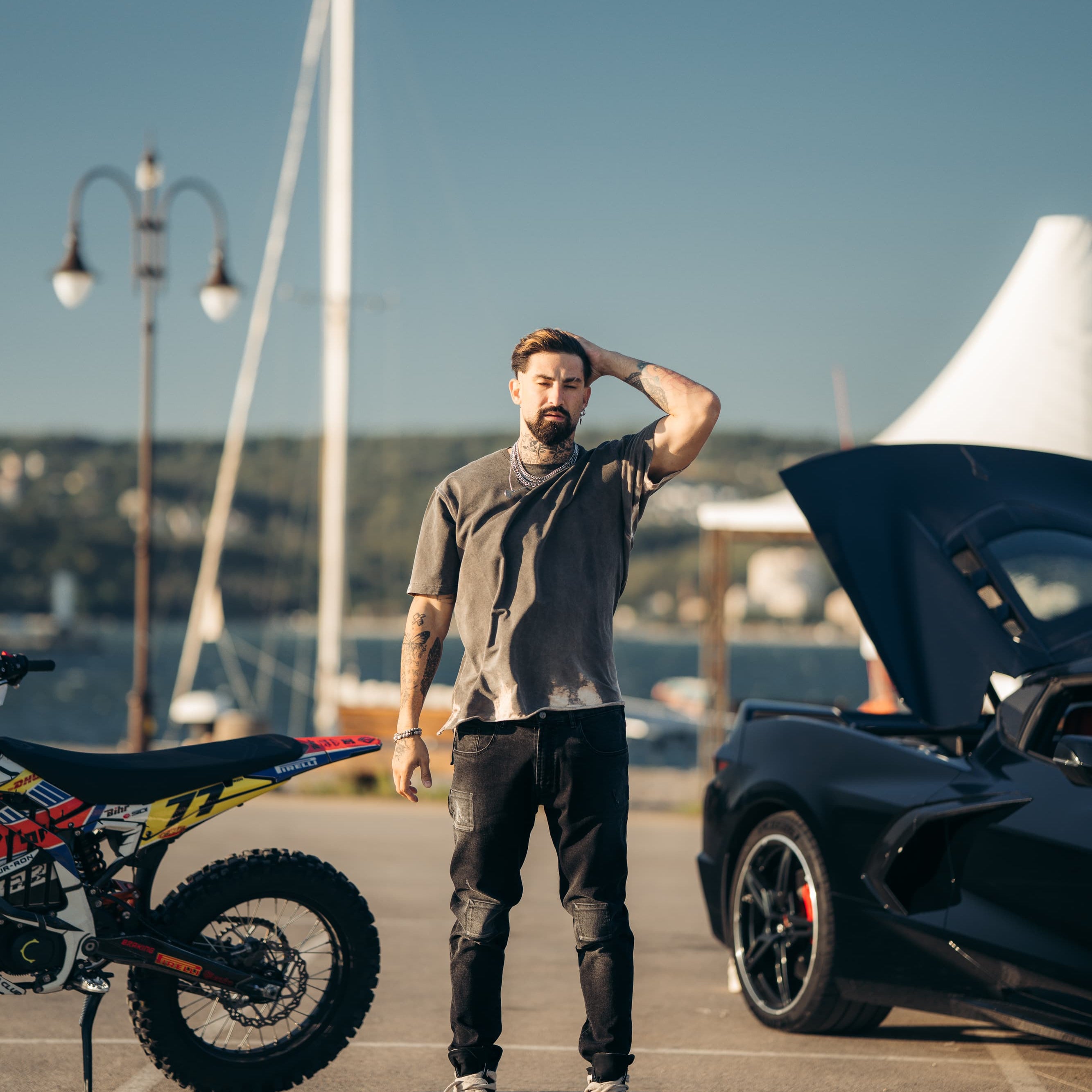 Jeans - Ве Defiant Relax Fit - Gray