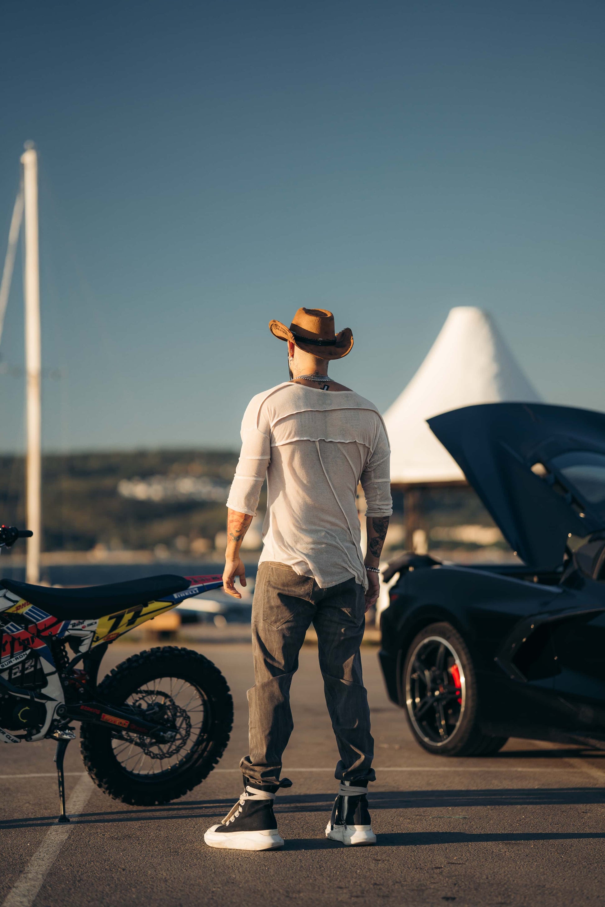 Reborn Raw Loose Fit Jeans - Terra Cognac