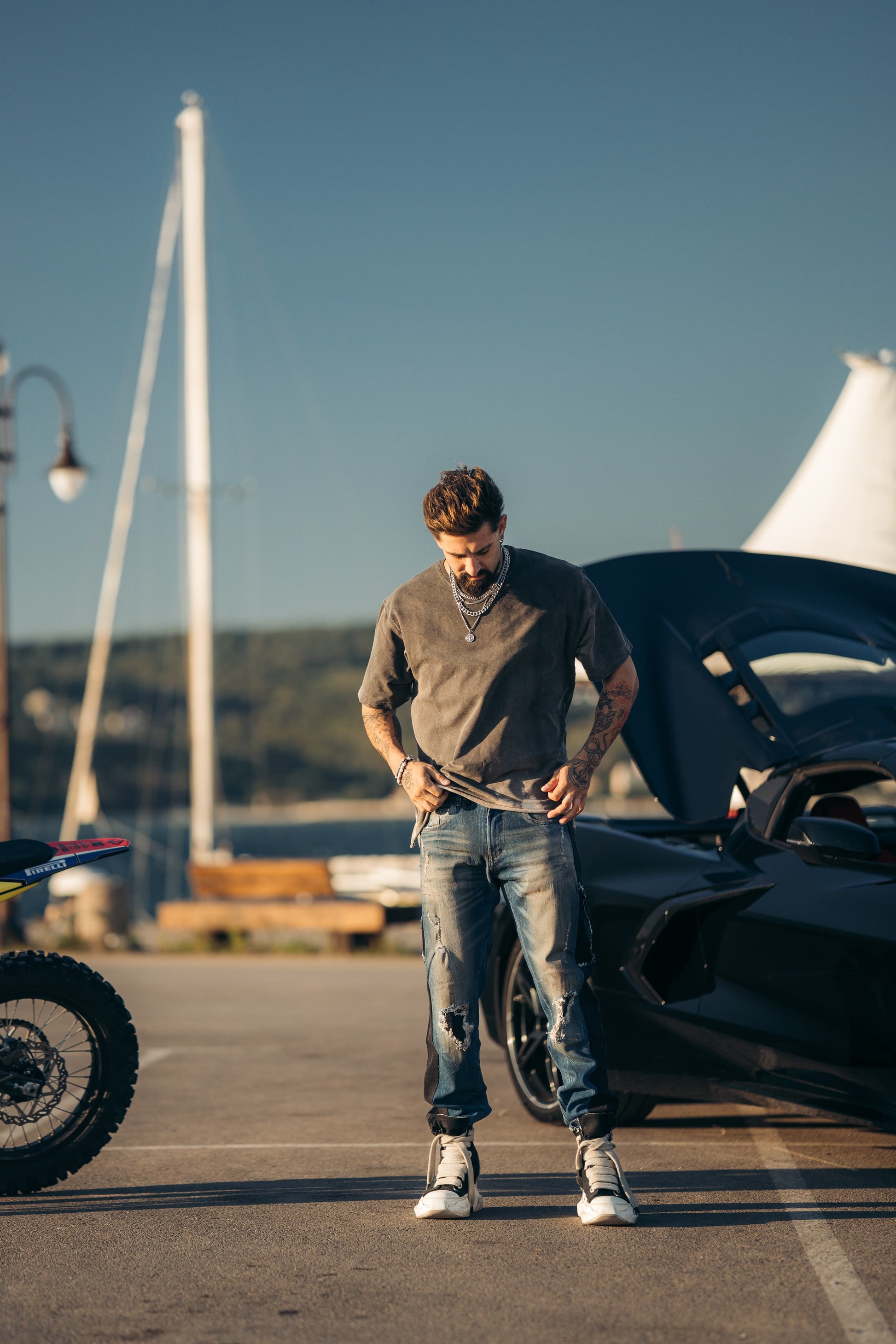 Hybrid Black / Vintage Indigo Jeans