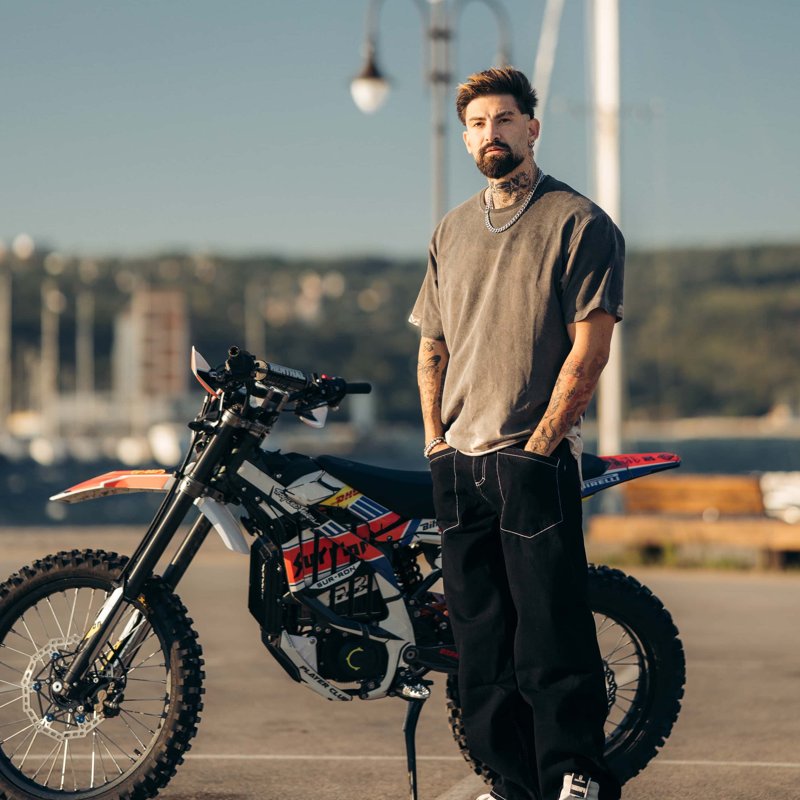 Reborn Raw Black Contrast Jeans