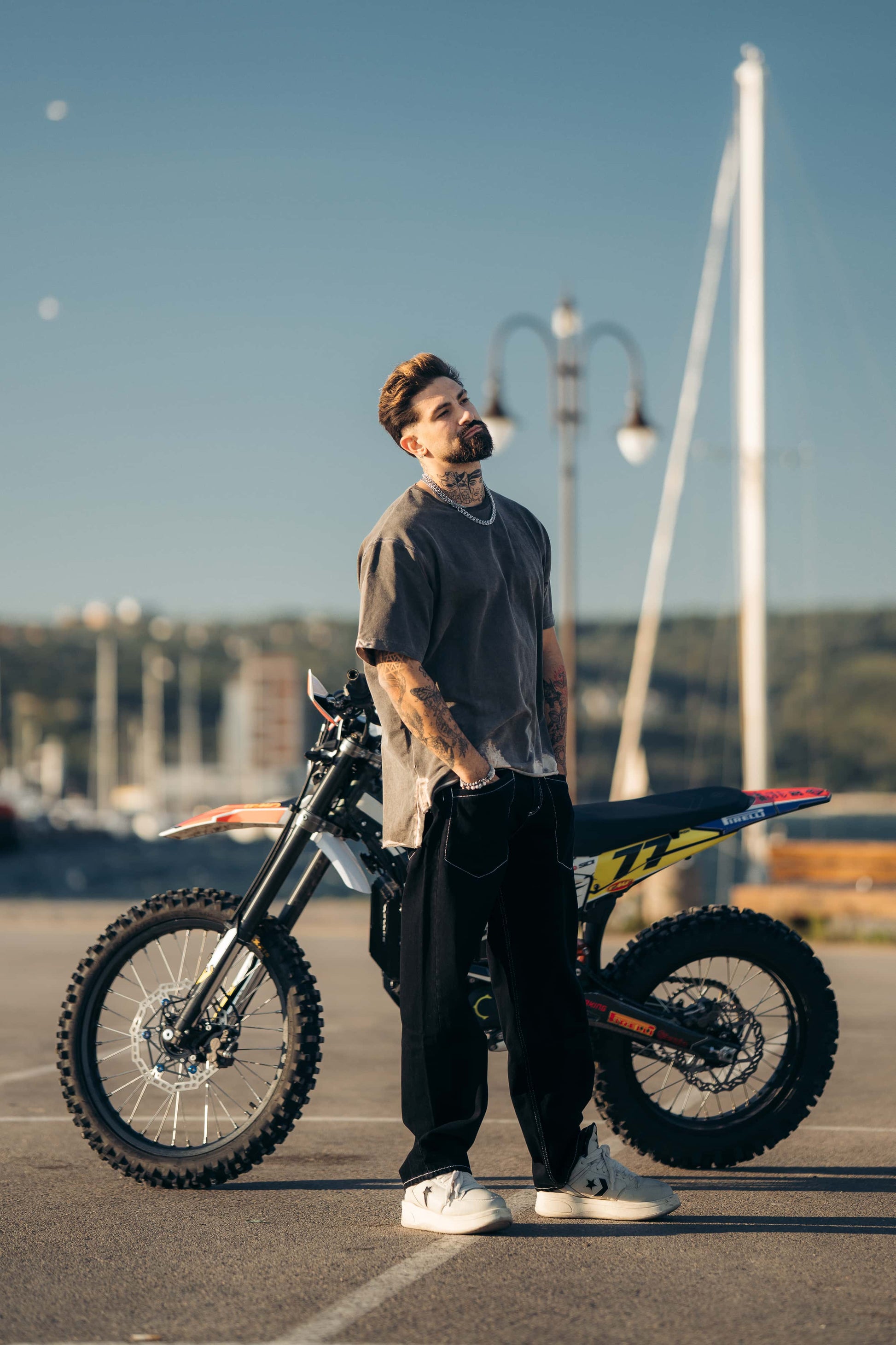 Reborn Raw Black Contrast Jeans