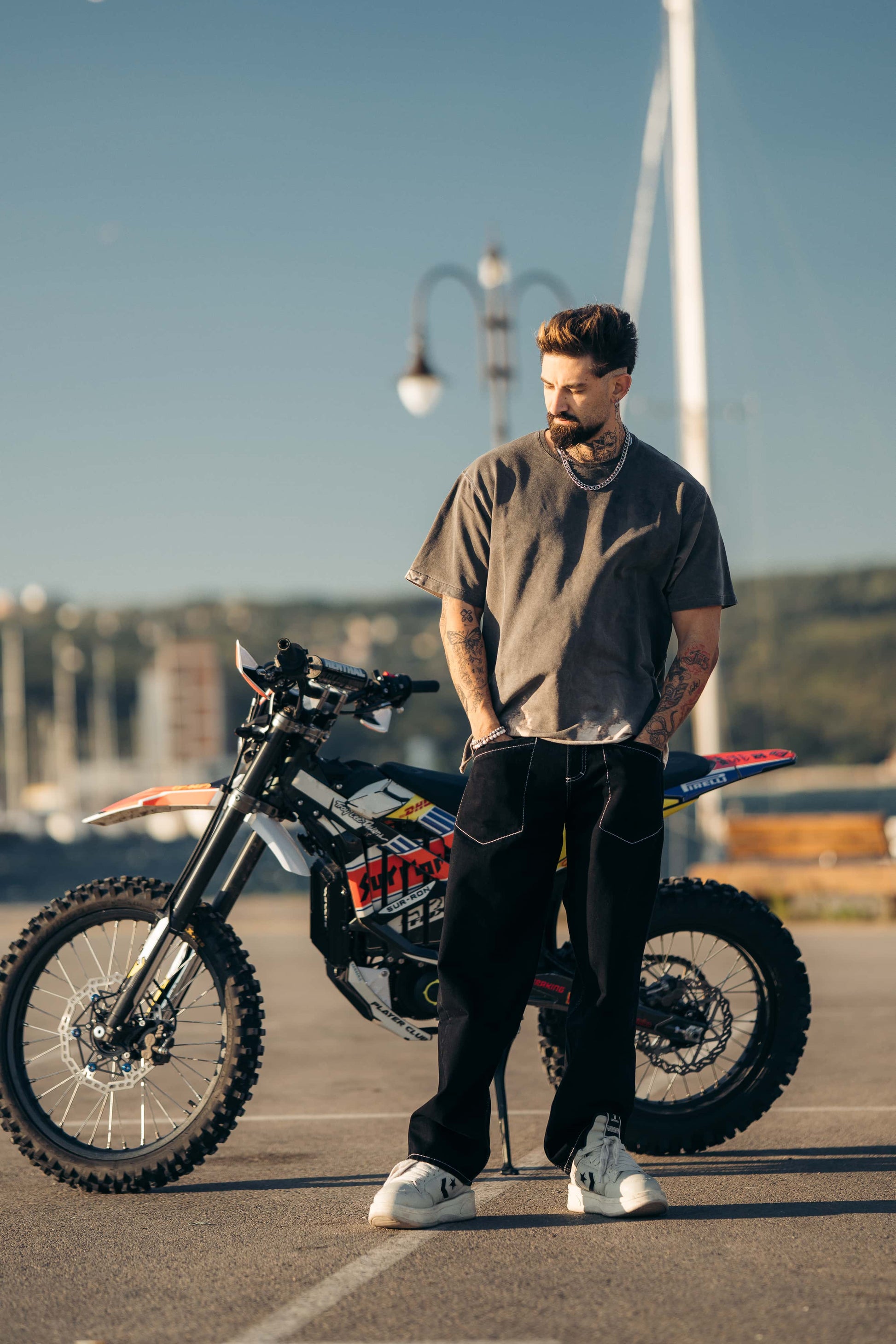 Reborn Raw Black Contrast Jeans