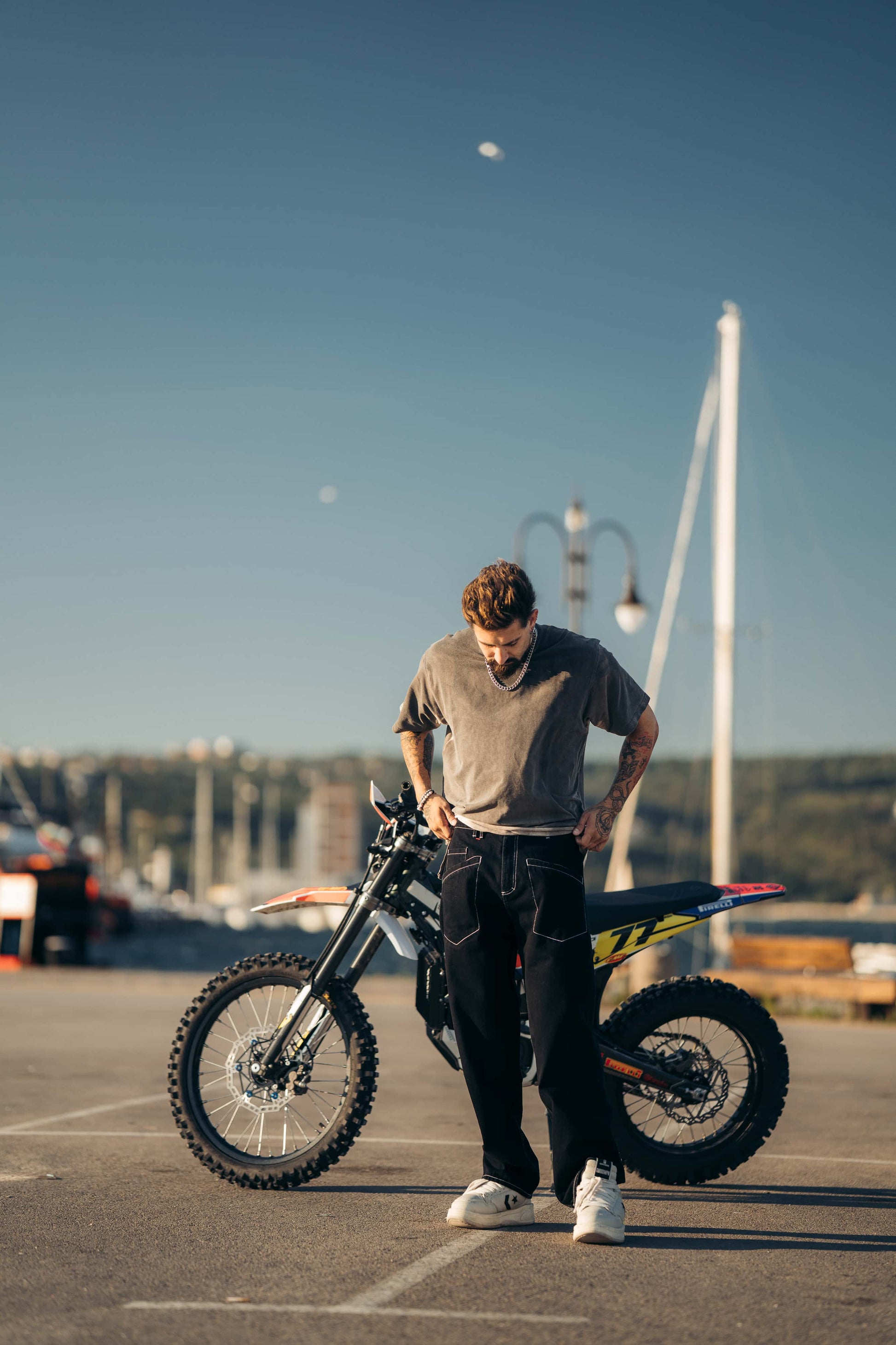 Reborn Raw Black Contrast Jeans