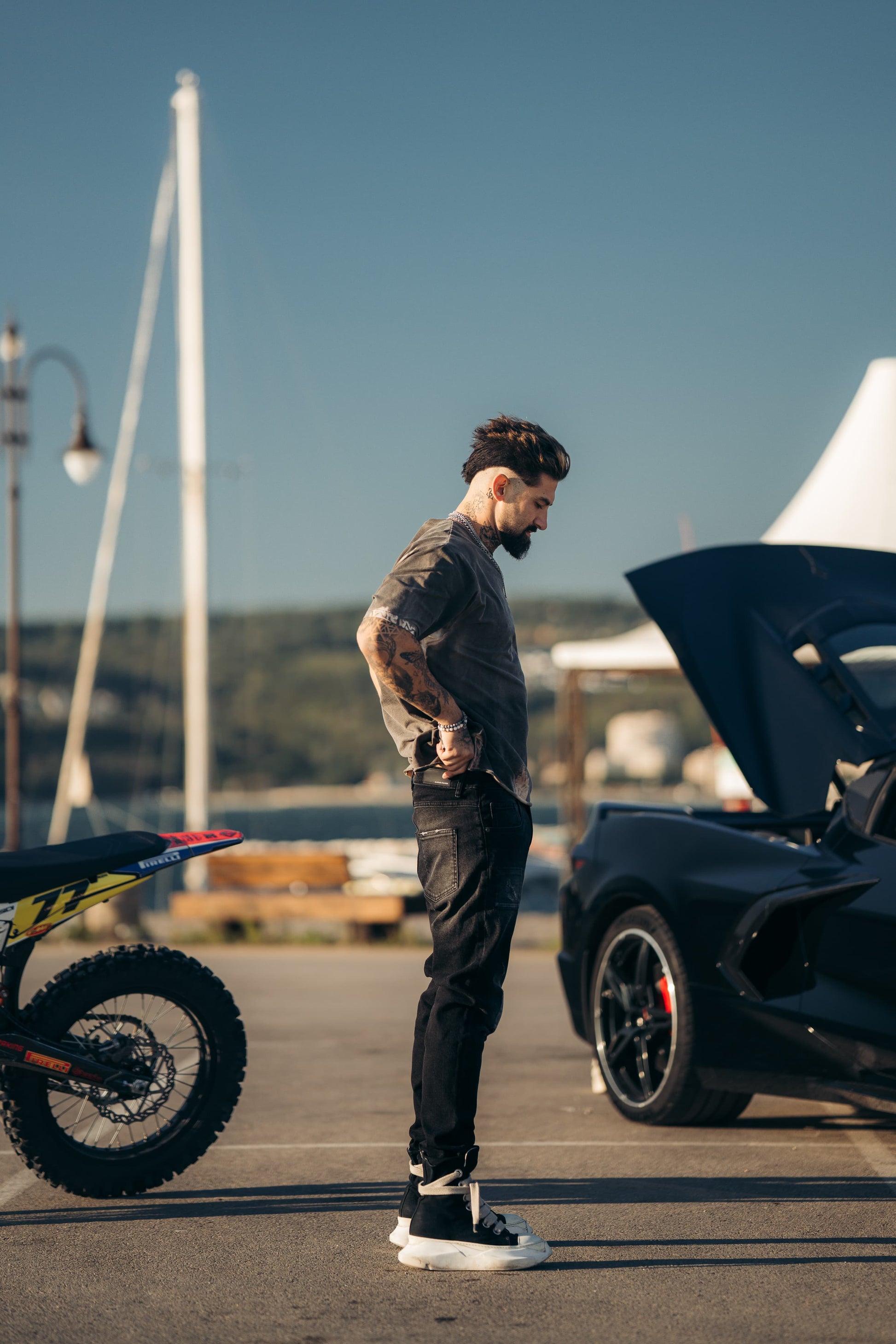 Jeans - Ве Defiant Relax Fit - Gray