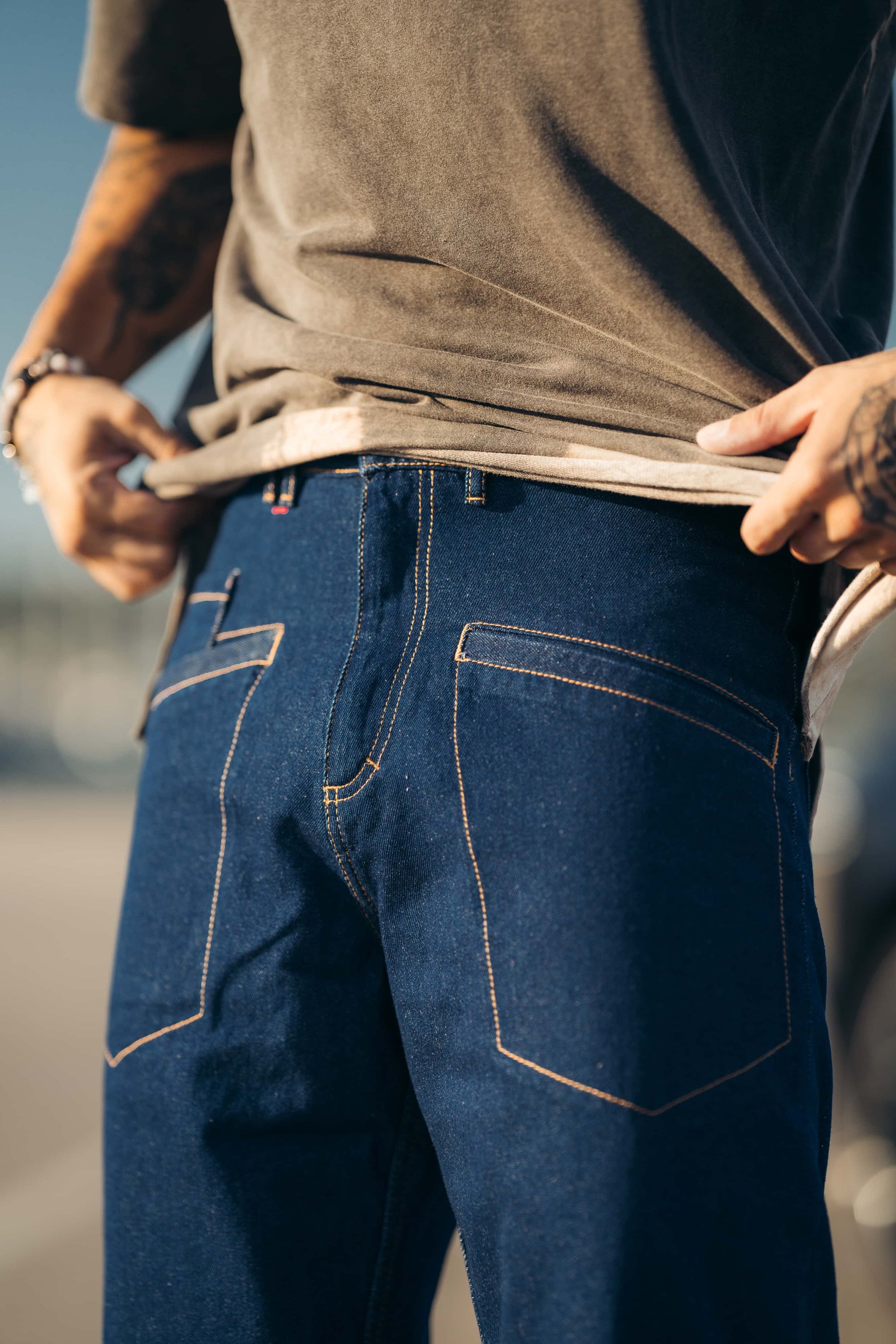 Reborn Raw Blue Contrast Jeans
