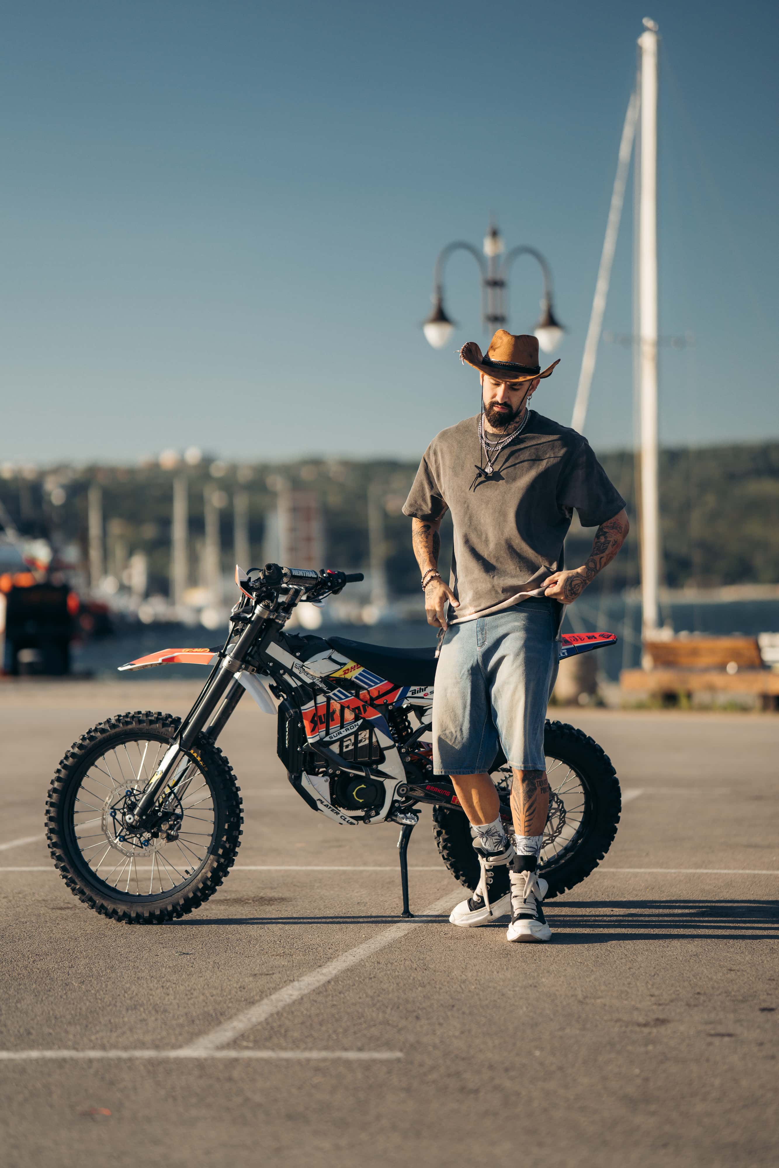 Baggy Jorts - Light Wash