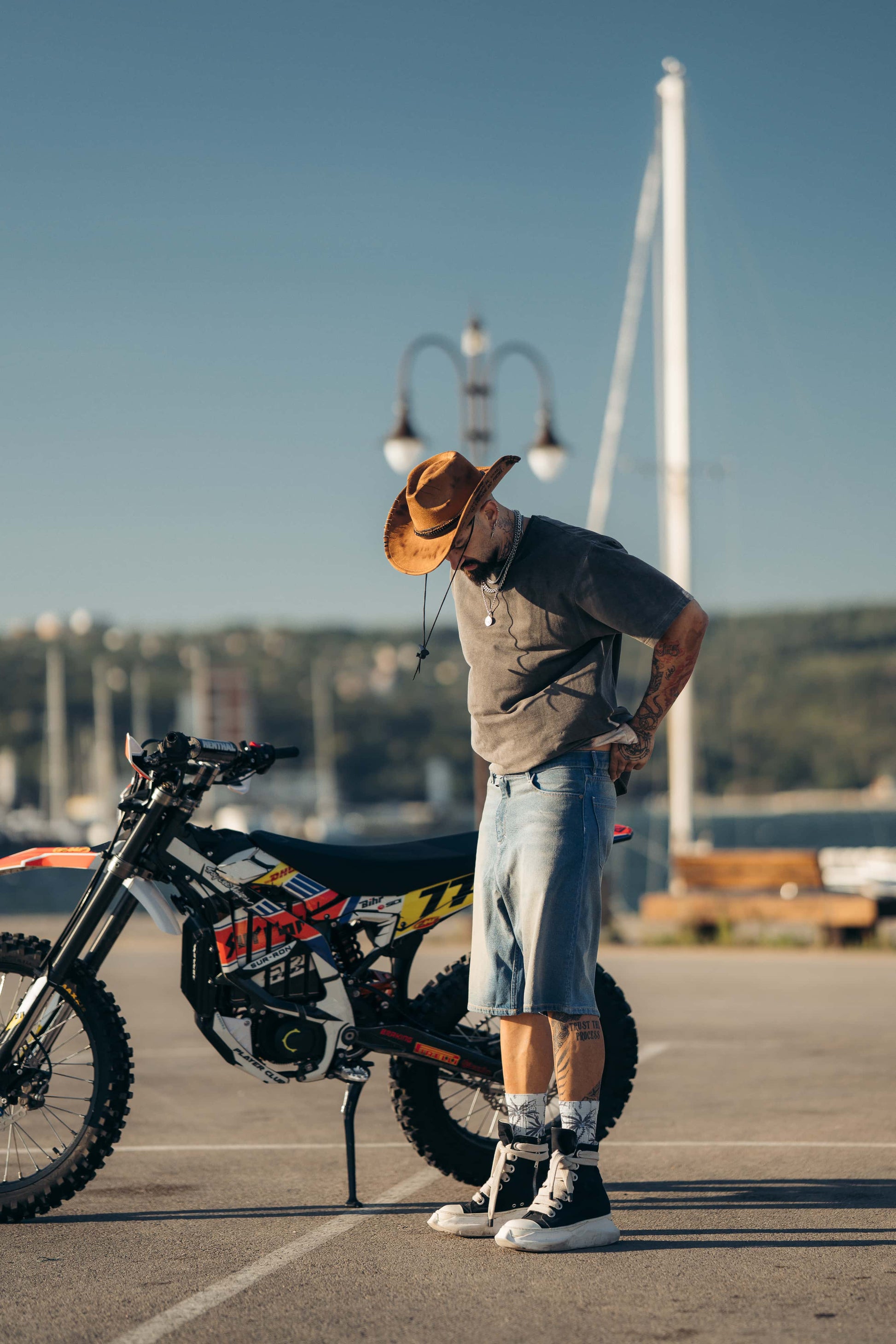 Baggy Jorts - Light Wash